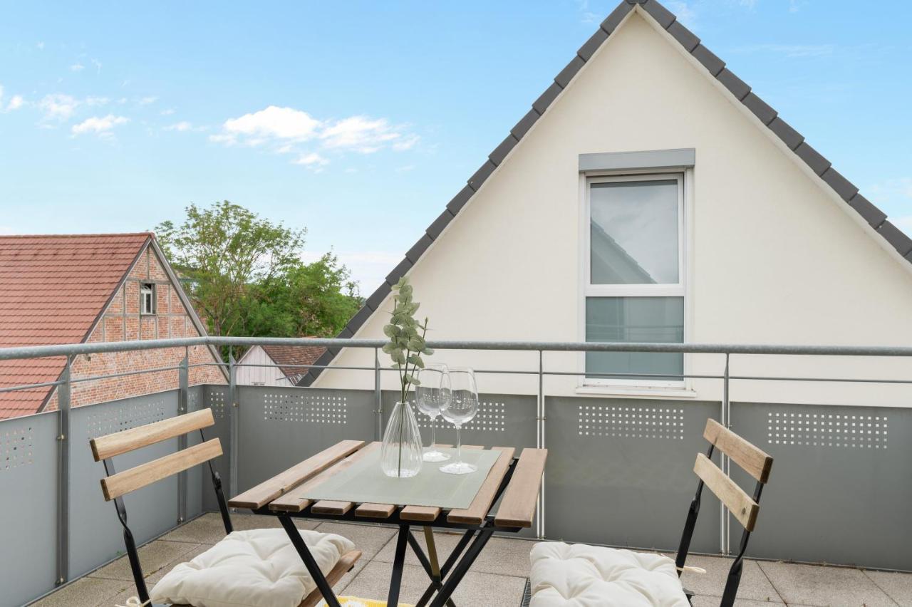Design-Apartment - Kueche - Balkon - Tiefgarage Лайнфельден-Эхтердинген Экстерьер фото
