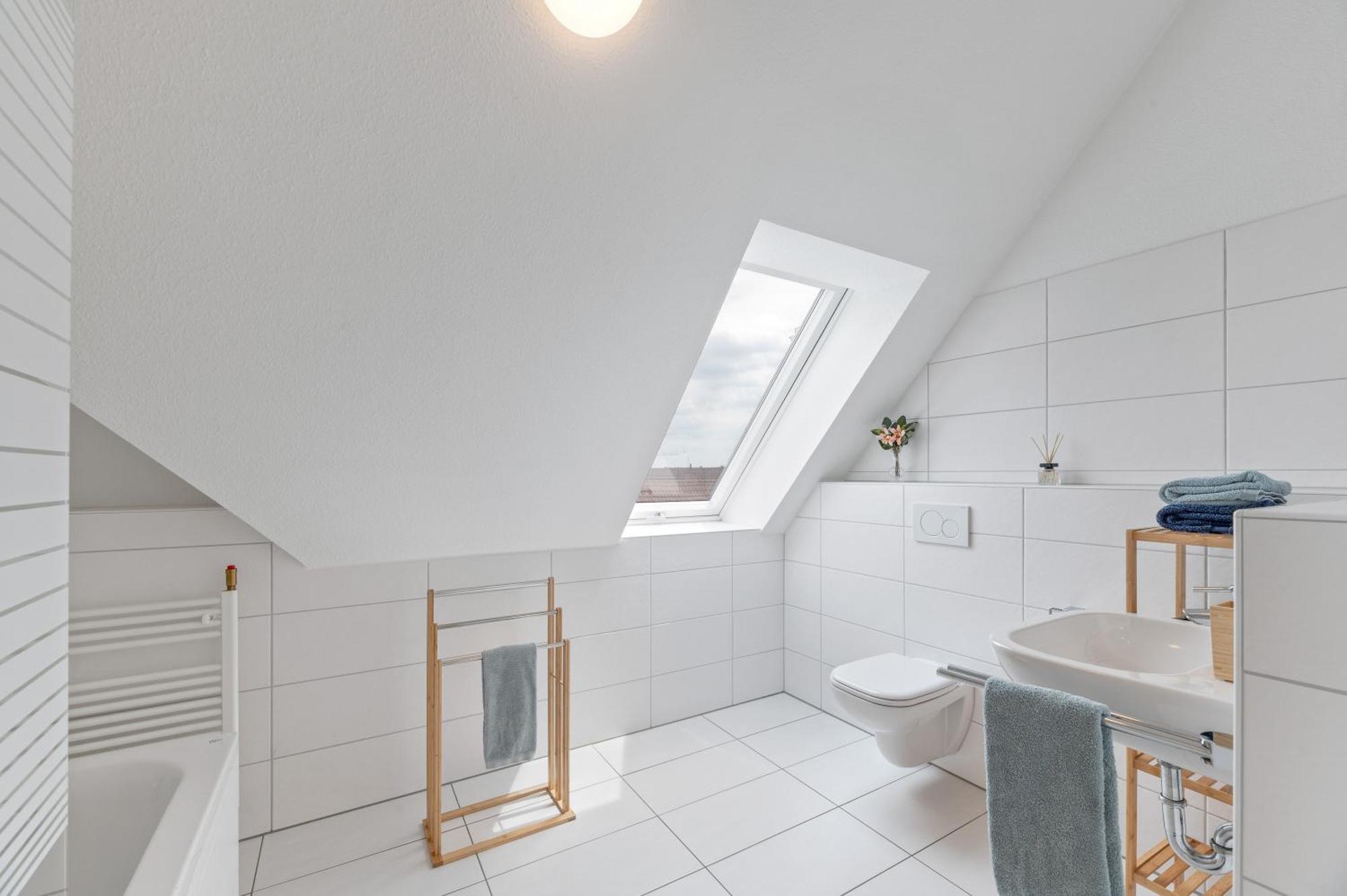 Design-Apartment - Kueche - Balkon - Tiefgarage Лайнфельден-Эхтердинген Экстерьер фото